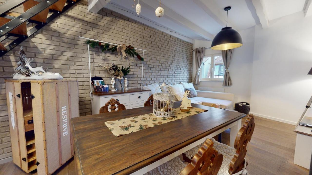 Apartamento Le Nid De L'ill, Magnifique Duplex Cosy Petite France *